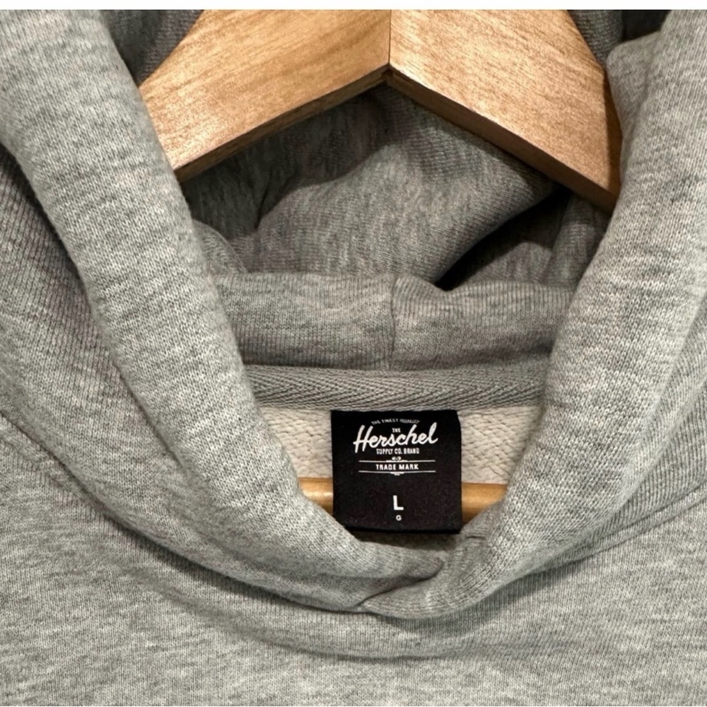 Herschel Supply Co Grey Hoodie Large Classic Pullover Unisex - Picture 5 of 12